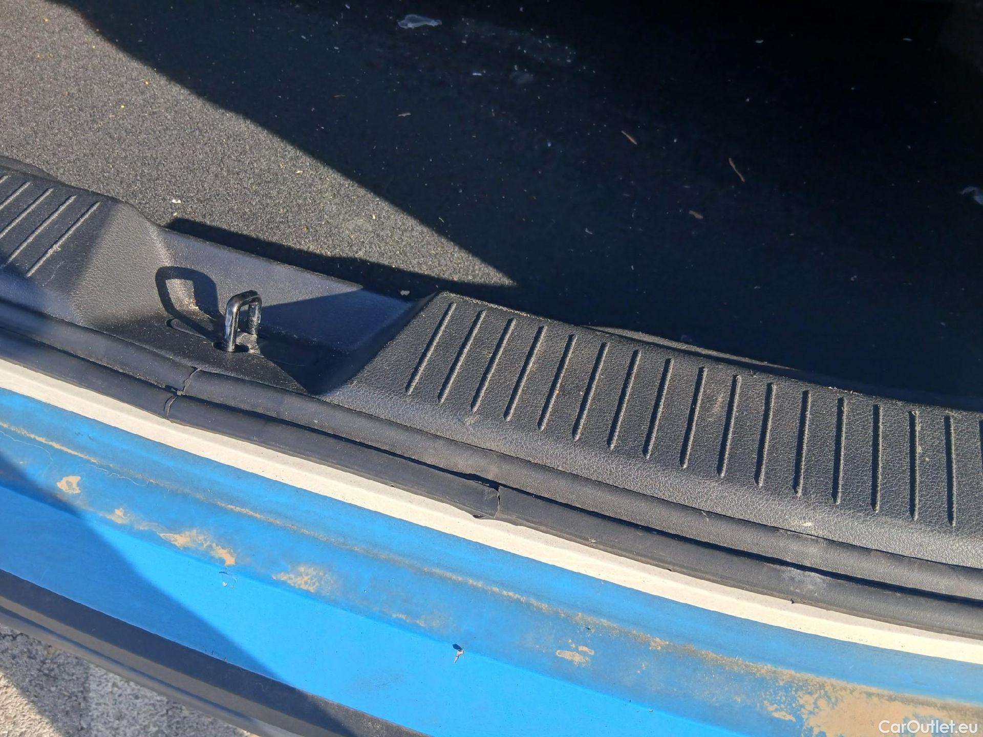  Nissan  Qashqai NISSAN  / 2021 / 5P / todoterreno DIG-T 116kW Xtronic N-Connecta #2