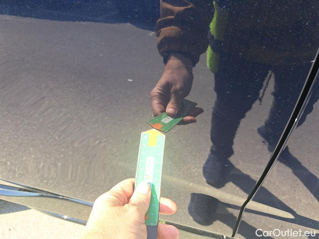  Toyota  RAV4 TOYOTA  / 2018 / 5P / todoterreno 2.5l PLUG-IN 300PH (e-CVT) Style Plus #32