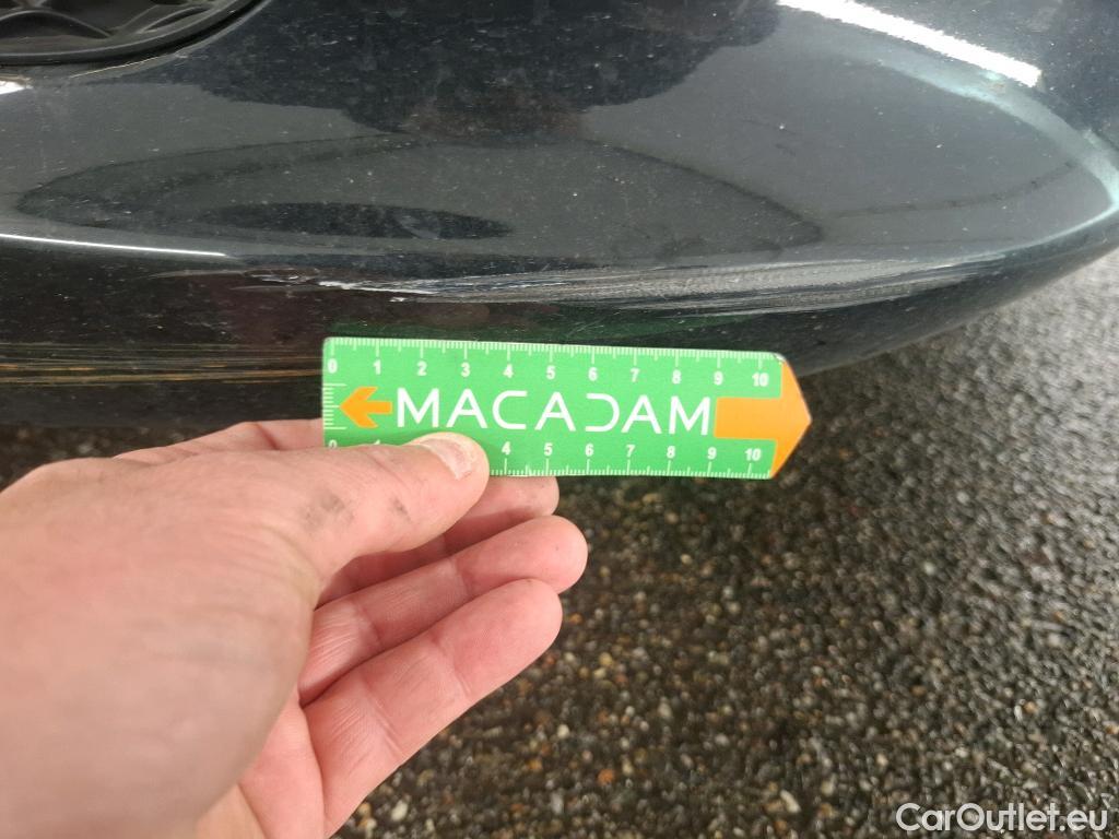  Mercedes  A-Klasse MERCEDES-BENZ Classe A Compact / 2018 / 5P / Berline A 180 Business Line 7G-DCT #4