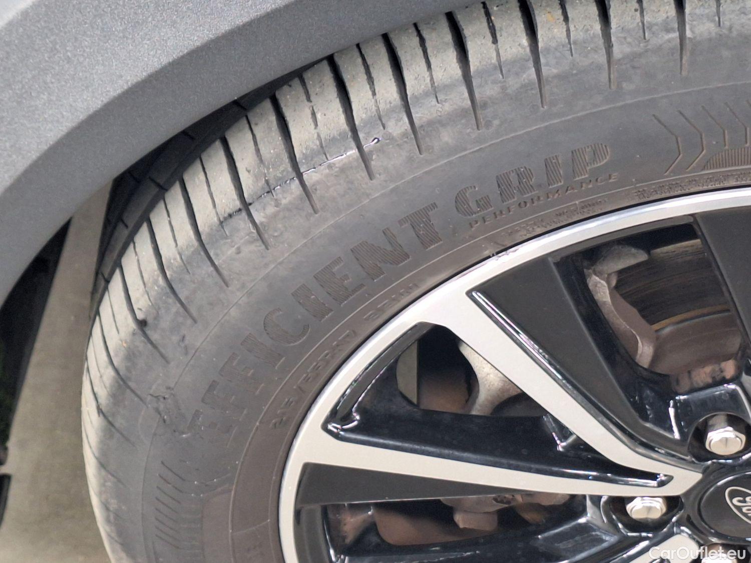  Ford  Puma Ford,  '19, Ford  1.0i Ecoboost mHEV 92kW Titanium 5d #16