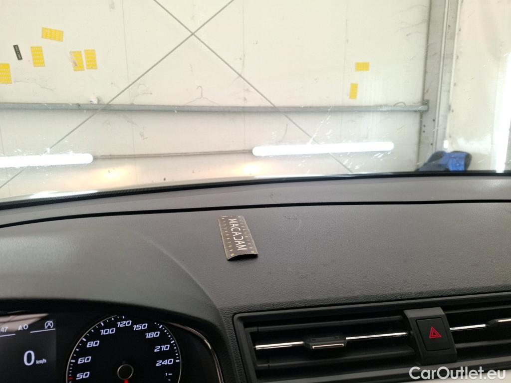  Seat  Arona  Xcellence 1.0 TSI 115CV BVM6 E6dT #8