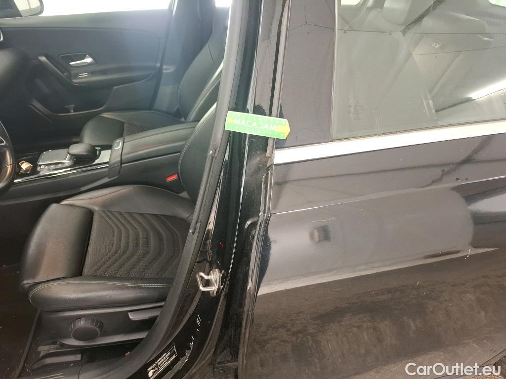  Mercedes  A-Klasse MERCEDES-BENZ Classe A Compact / 2018 / 5P / Berline A 180 Business Line 7G-DCT #22