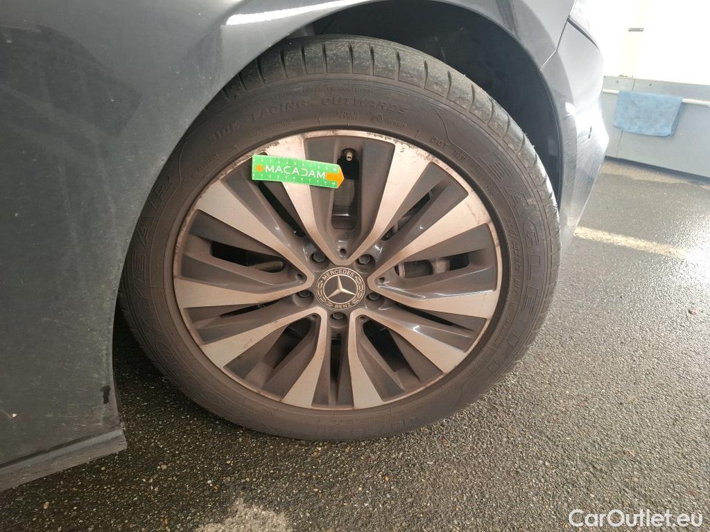  Mercedes  A-Klasse MERCEDES-BENZ Classe A Compact / 2018 / 5P / Berline A 180 Business Line 7G-DCT #24