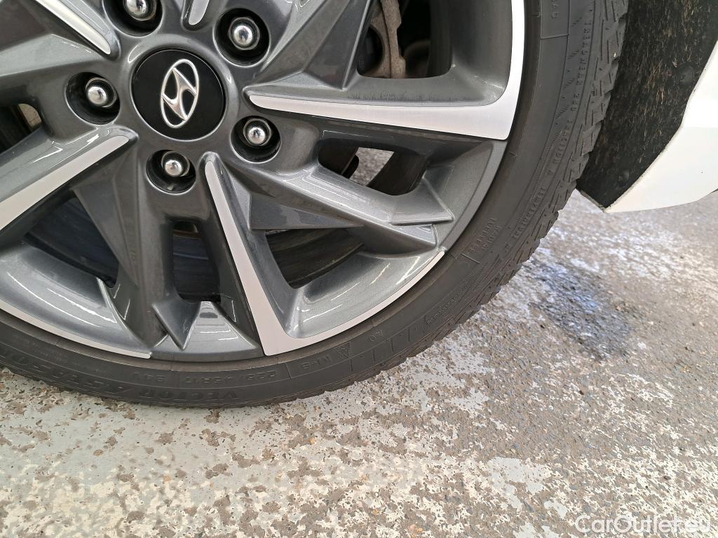  Hyundai  i30 HYUNDAI  / 2020 / 5P / Berline 1.0 T-GDI 120 DCT-7 MHEV CREATIVE #17