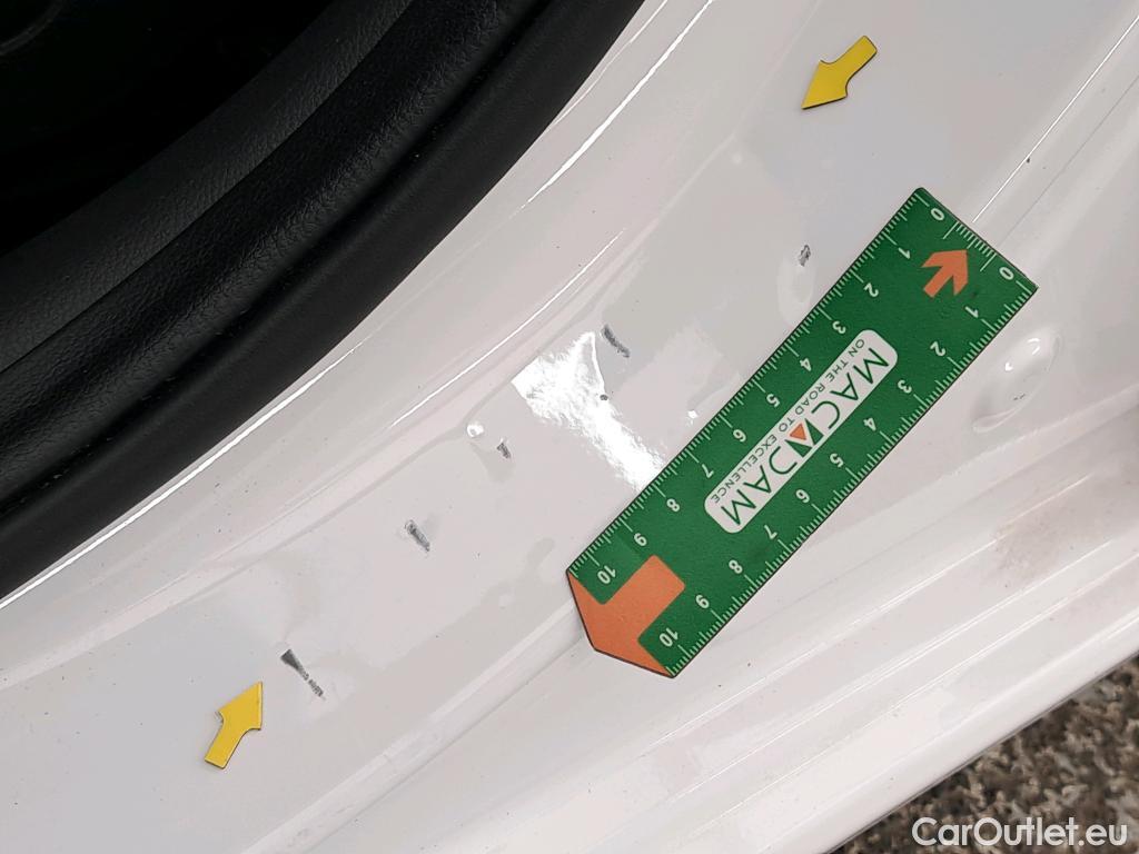  Hyundai  i30 HYUNDAI  / 2020 / 5P / Berline 1.0 T-GDI 120 DCT-7 MHEV CREATIVE #1