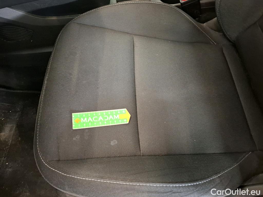  Renault  Captur  II Business 1.6 E-TECH Plug-in 160CV BVA6 E6d #8