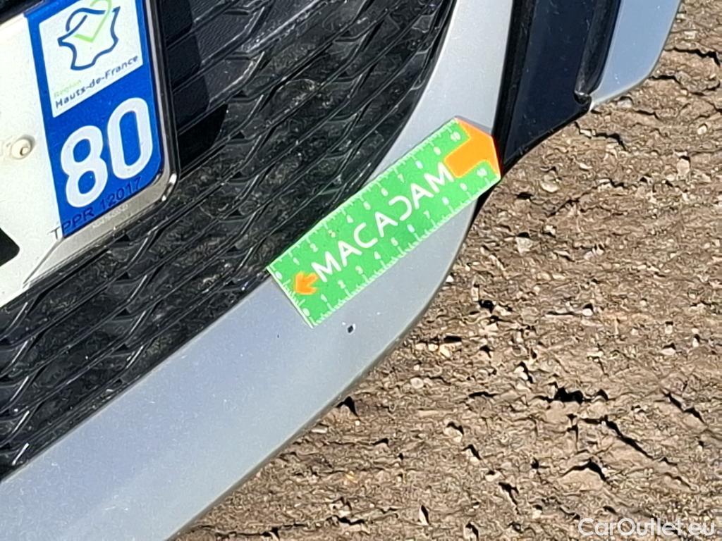  Toyota  Corolla TOYOTA  / 2018 / 5P / Berline Hybride 122h Dynamic Business Beyond Zer #8