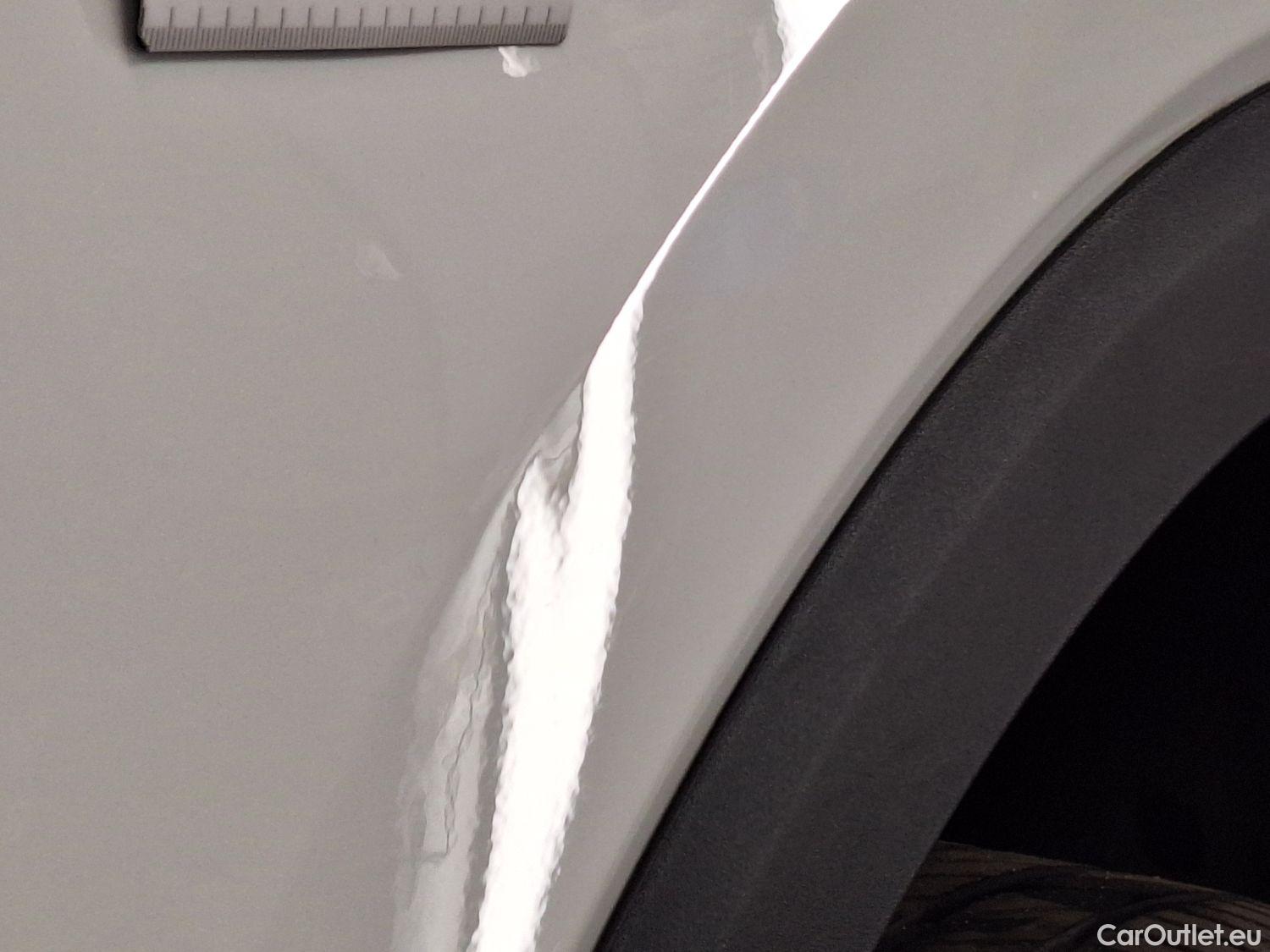  MG  EHS MG,  '20 PHEV, MG  1.5T Luxury 5d #11