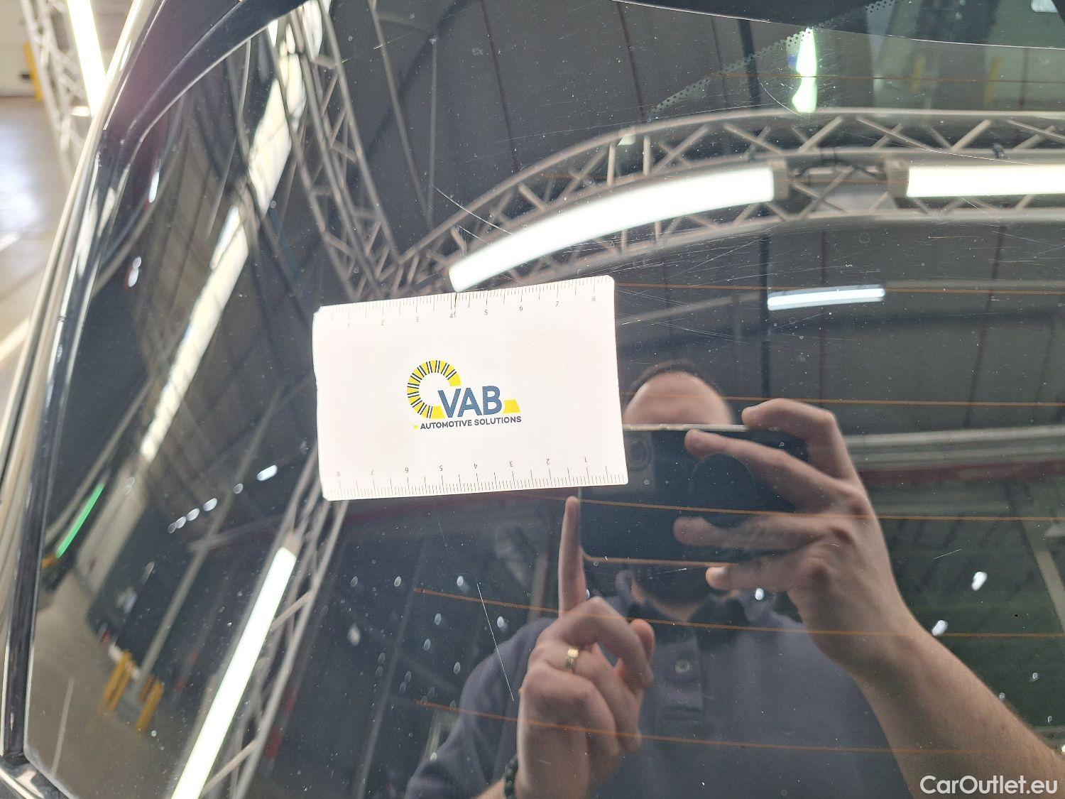  Peugeot  5008 Peugeot,  FL'20, Peugeot  1.5 BlueHDi 96kW S&S EAT8 GT 5d #26