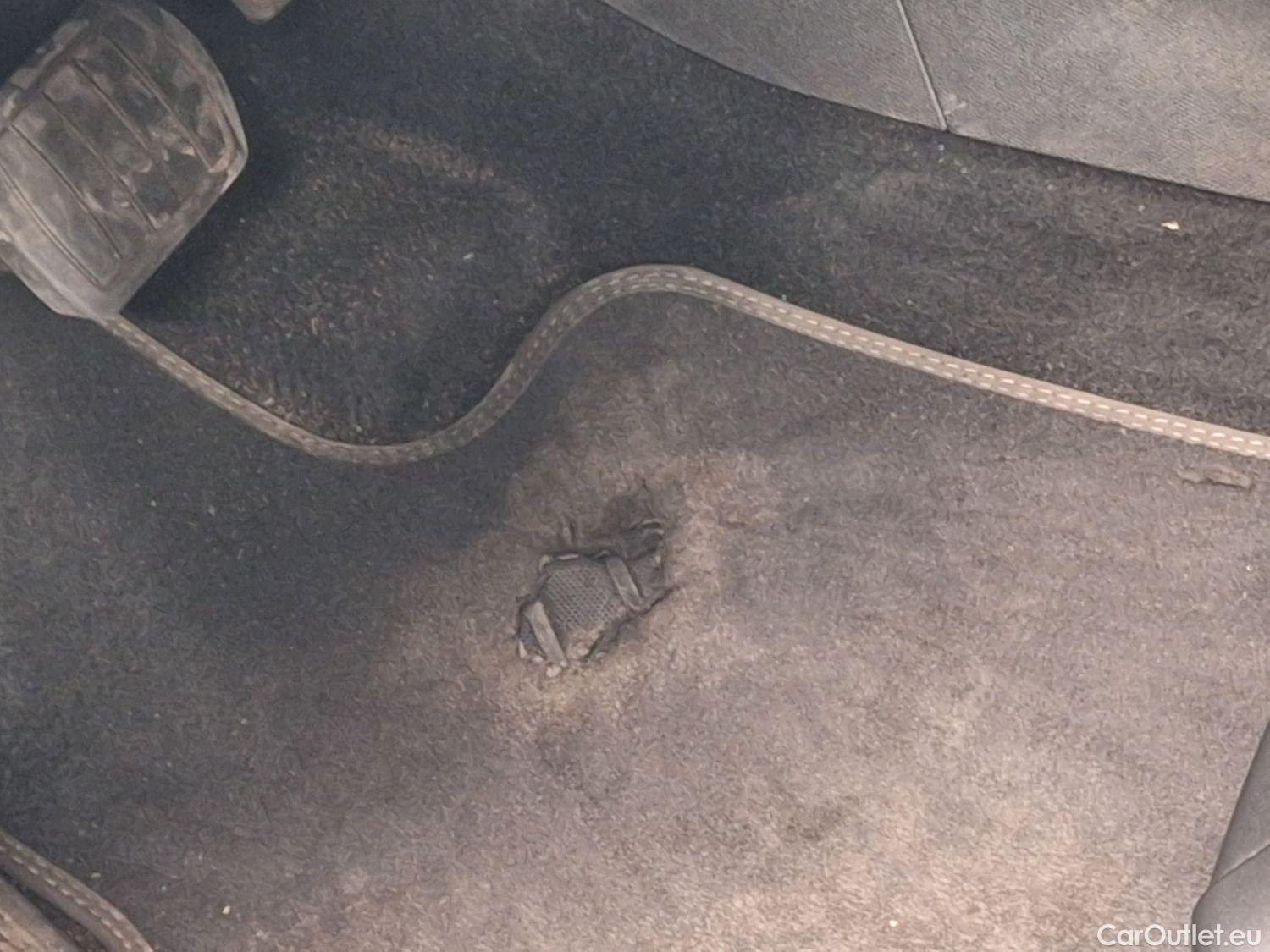  Peugeot  5008 Peugeot,  FL'20, Peugeot  1.5 BlueHDi 96kW S&S EAT8 Allure Pack #11