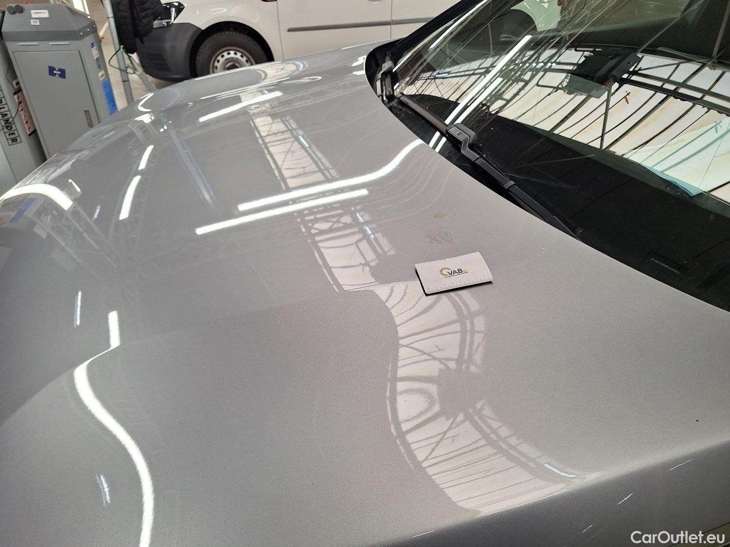  Peugeot  5008 Peugeot,  FL'20, Peugeot  1.5 BlueHDi 96kW S&S EAT8 GT 5d #47