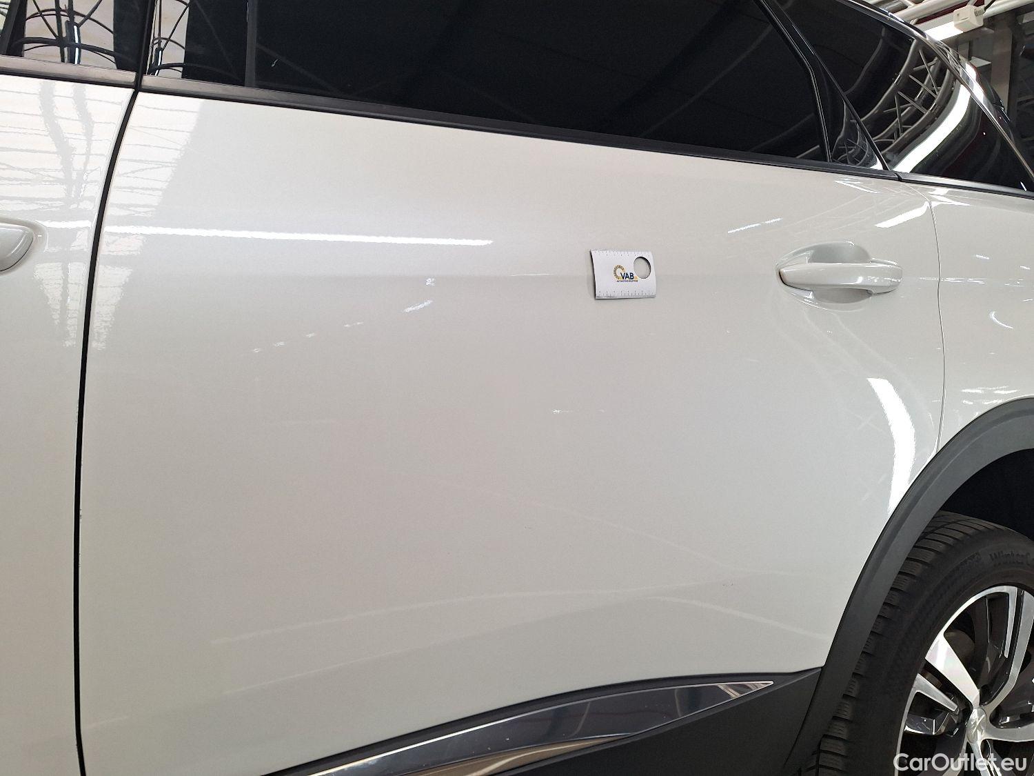  Peugeot  5008 Peugeot,  FL'20, Peugeot  1.5 BlueHDi 96kW S&S EAT8 Allure Pack #40