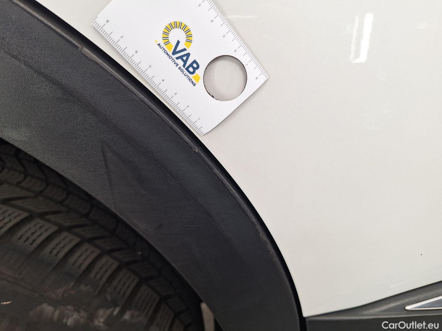  Peugeot  5008 Peugeot,  FL'20, Peugeot  1.5 BlueHDi 96kW S&S EAT8 Allure Pack #46