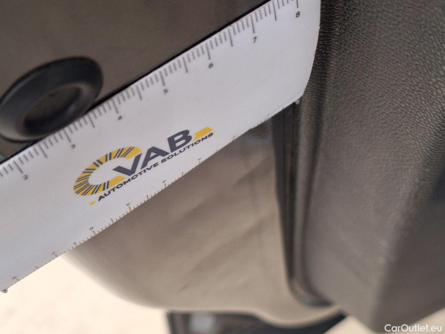  Peugeot  5008 Peugeot,  FL'20, Peugeot  1.5 BlueHDi 96kW S&S EAT8 GT Pack 5d #42