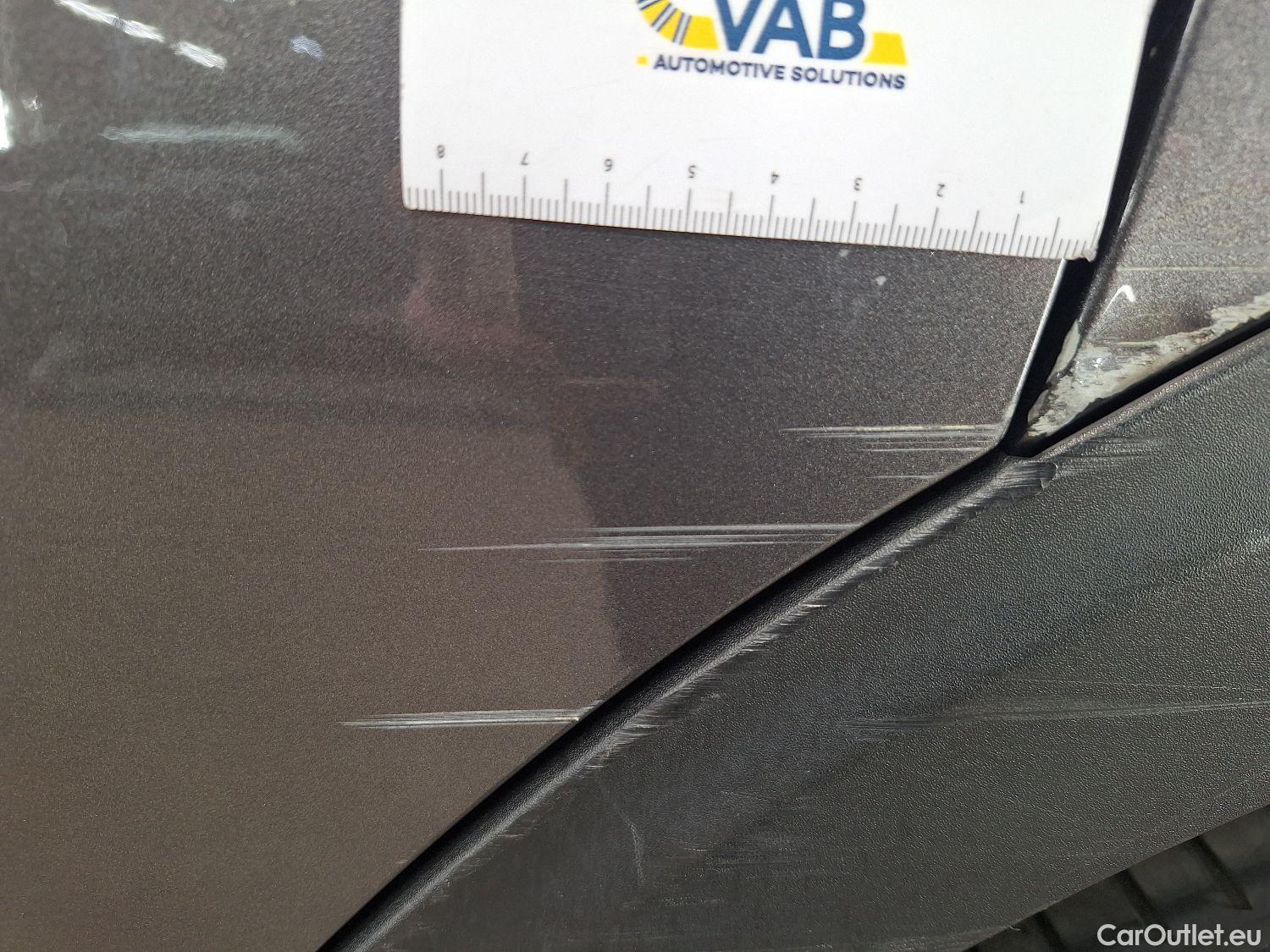  Peugeot  5008 Peugeot,  FL'20, Peugeot  1.5 BlueHDi 96kW S&S EAT8 GT Pack 5d #16