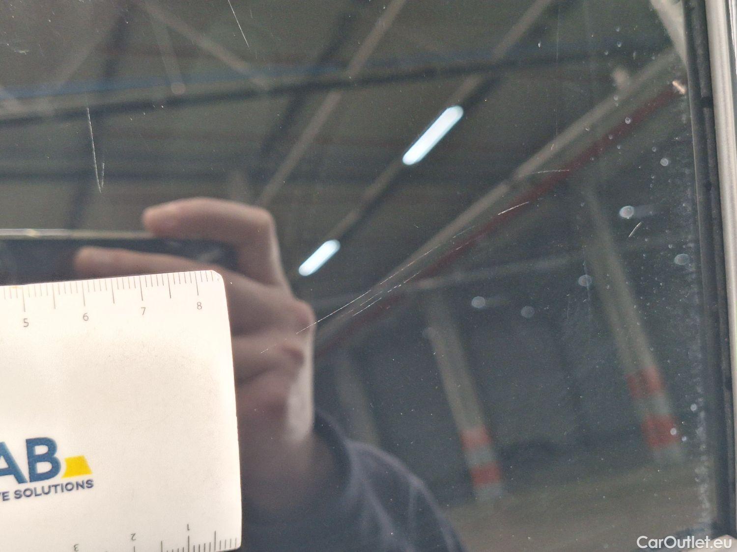  Peugeot  5008 Peugeot,  FL'20, Peugeot  1.5 BlueHDi 96kW S&S EAT8 GT 5d #36