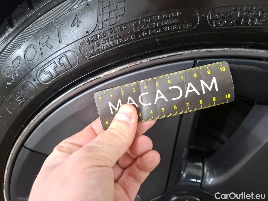  Tesla  Model 3 TESLA  / 2018 / 4P / Berline Grande Autonomie Dual Motor AWD #21