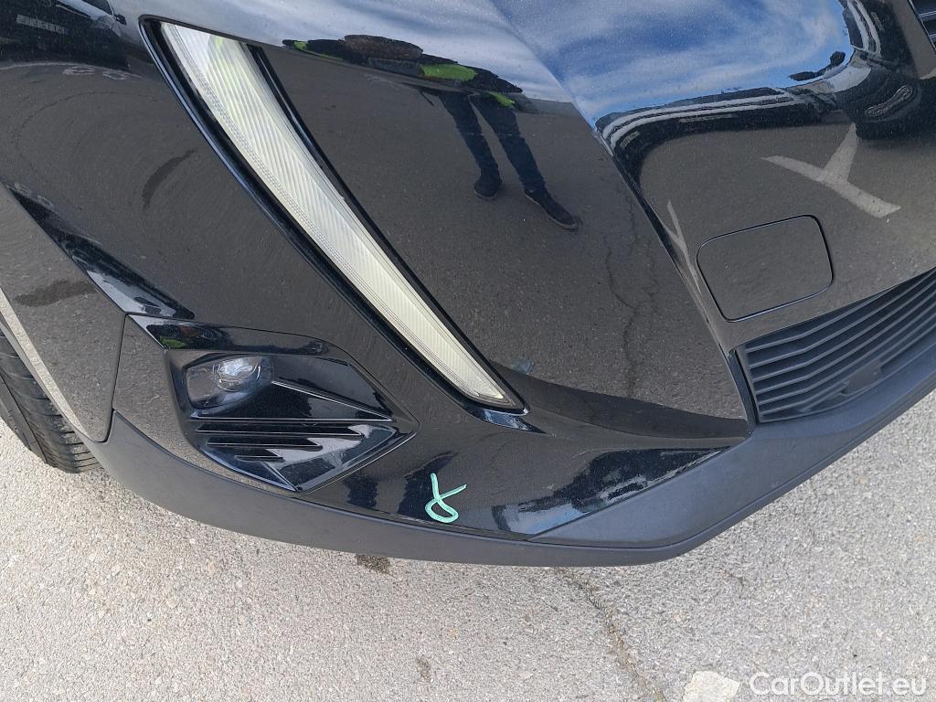  Peugeot  2008 PEUGEOT  / 2019 / 5P / todoterreno Active BlueHDI 81kW (110CV) #30