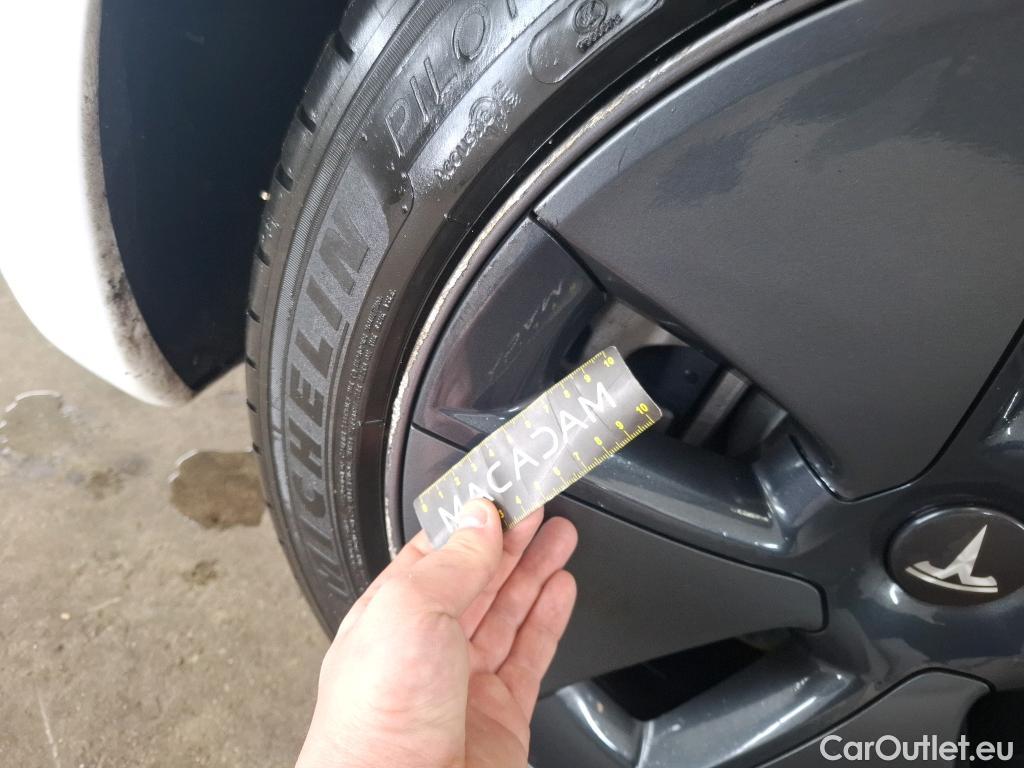  Tesla  Model 3 TESLA  / 2018 / 4P / Berline Grande Autonomie Dual Motor AWD #22