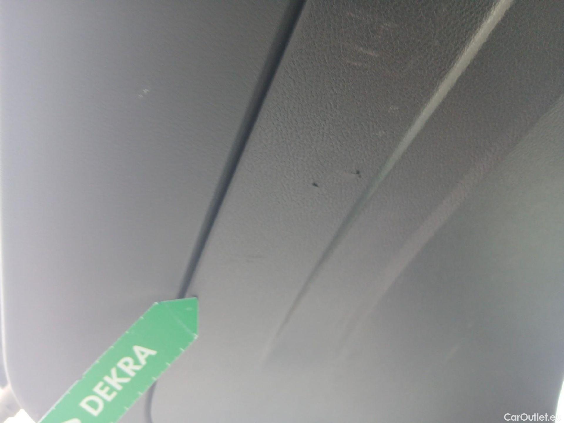  Nissan  Qashqai NISSAN  / 2021 / 5P / todoterreno DIG-T 103kW (140CV) mHEV 4x2 Acenta #33