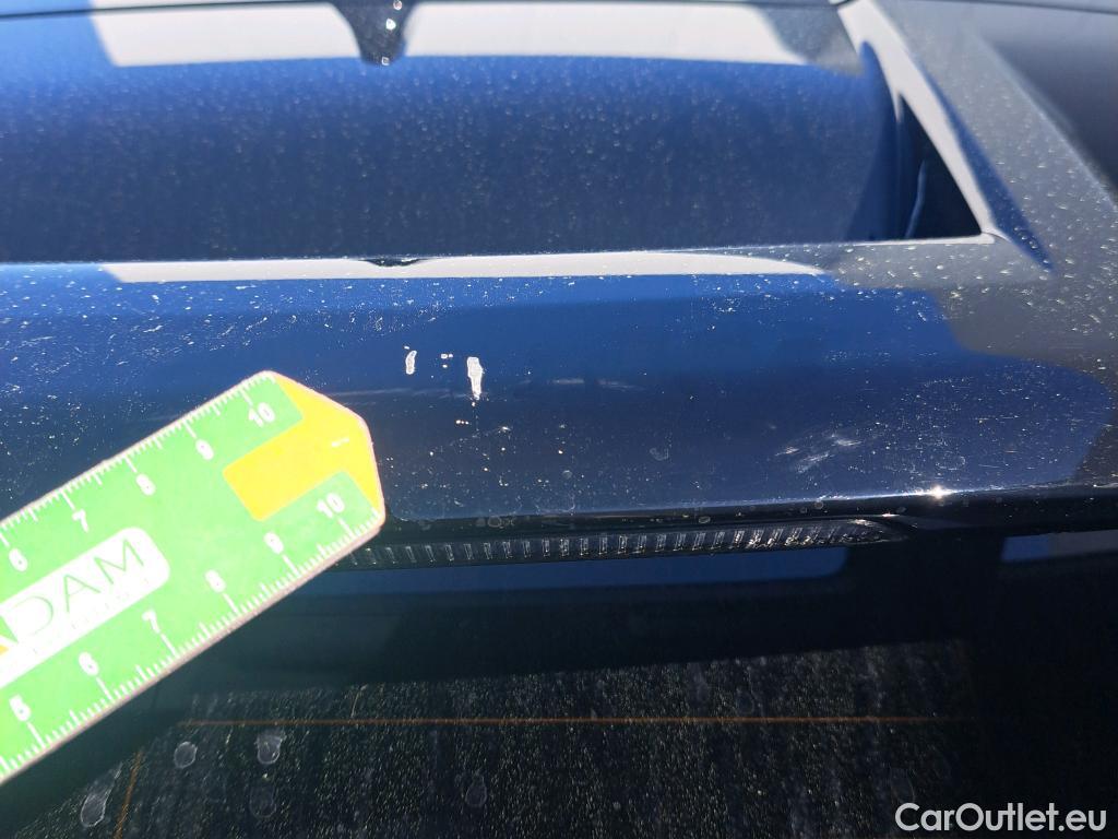  Toyota  C-HR TOYOTA  / 2019 / 5P / todoterreno 2.0 180H Advance #28