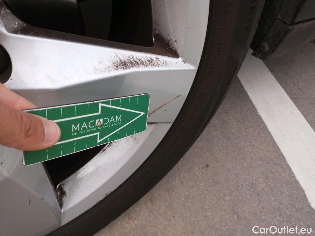  Volkswagen  T-CROSS VOLKSWAGEN  / 2018 / 5P / todoterreno Sport 1.5 TSI 110kW (150CV) DSG #7