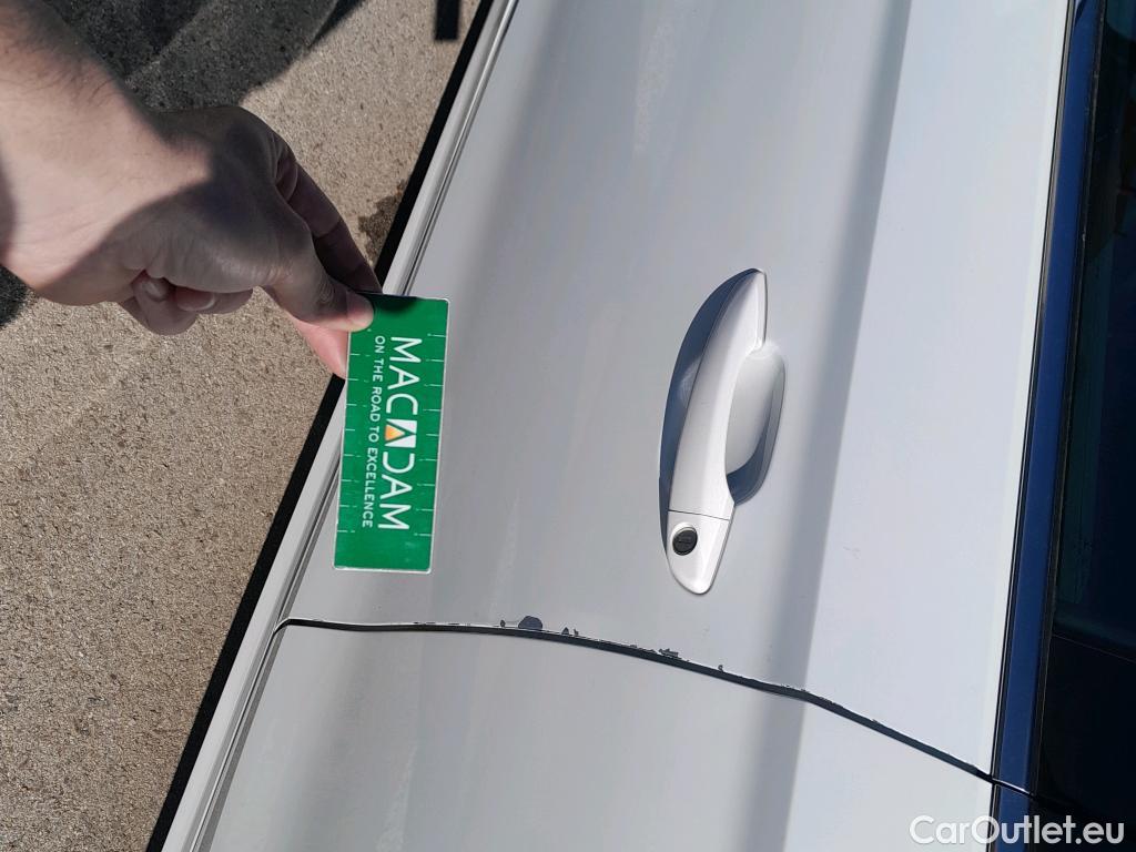  Opel  Corsa OPEL  1.2T XHL 74kW (100CV) Elegance #21