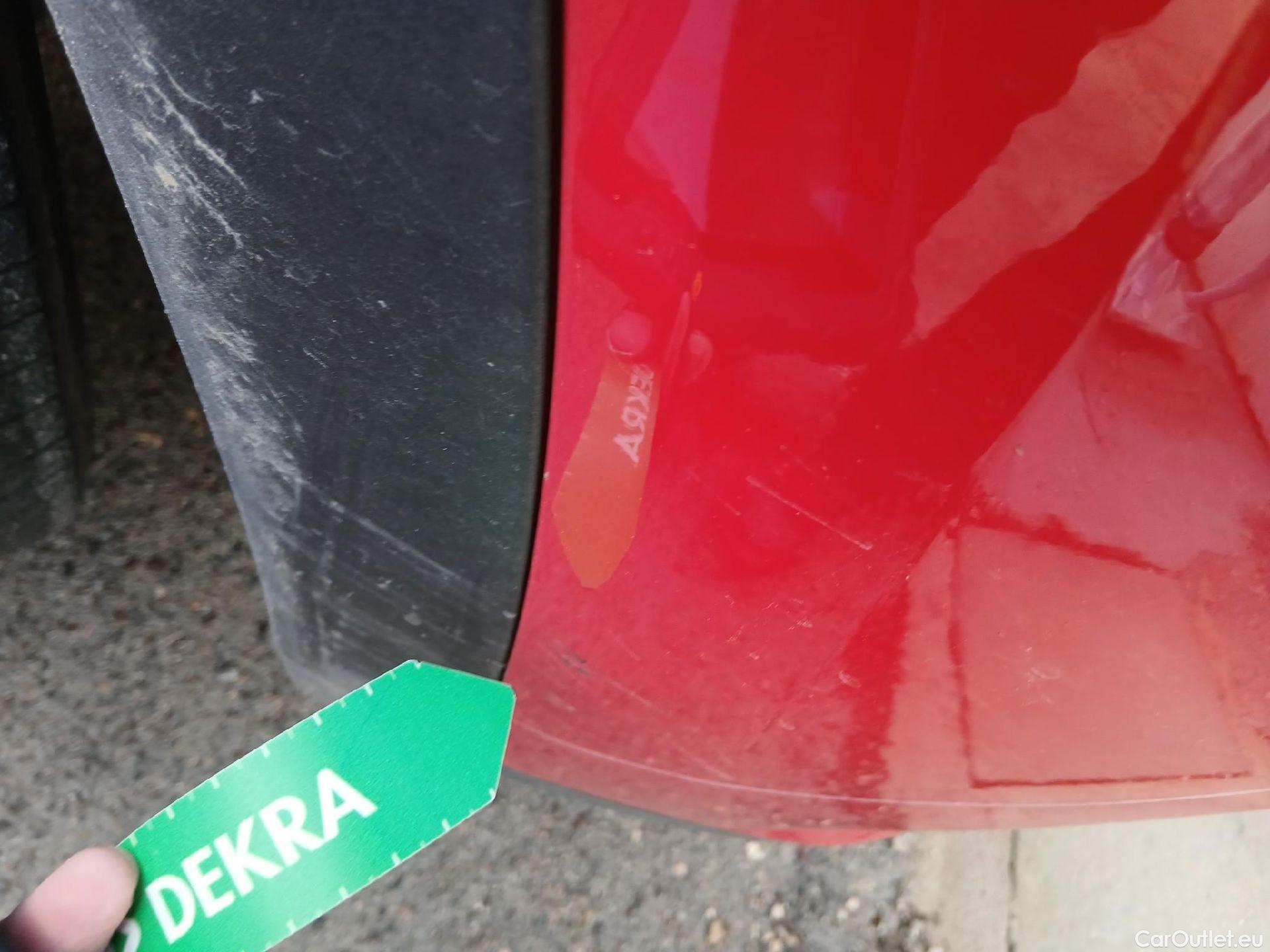  Hyundai  Tucson HYUNDAI  / 2020 / 5P / todoterreno 1.6 TGDI 169kW HEV Tecno Auto 2C #5