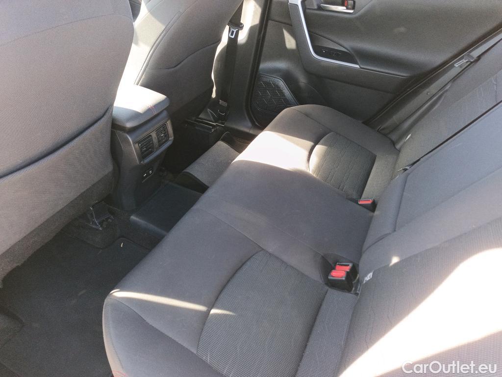  Toyota  RAV4 TOYOTA  / 2018 / 5P / todoterreno 2.5l PLUG-IN 300PH (e-CVT) Advance #5