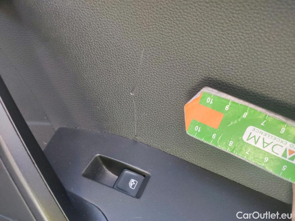  Seat  Arona SEAT  / 2017 / 5P / todoterreno 1.0 TSI 81kW (110CV) Style #10