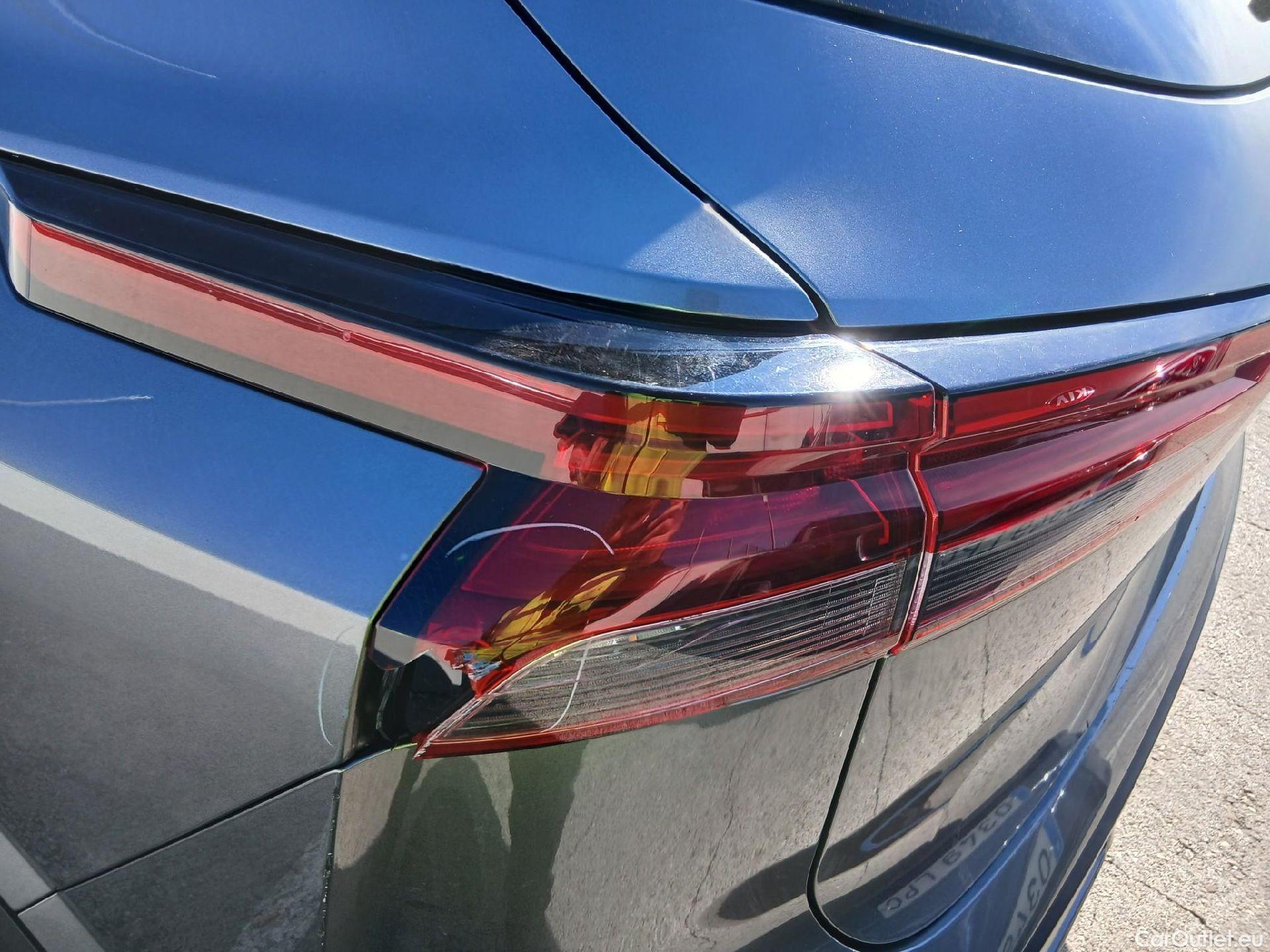  Nissan  Qashqai NISSAN  / 2021 / 5P / todoterreno DIG-T 116kW mHEV Xtronic Tekna #15