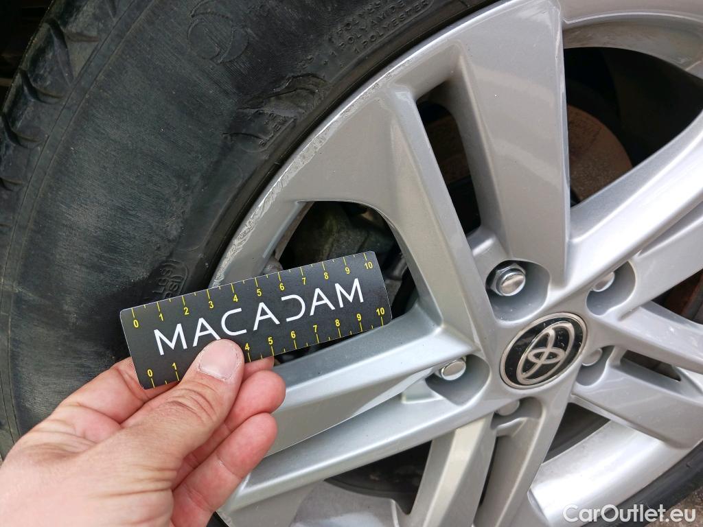  Toyota  Corolla TOYOTA  1.8 125H ACTIVE TECH E-CVT #21