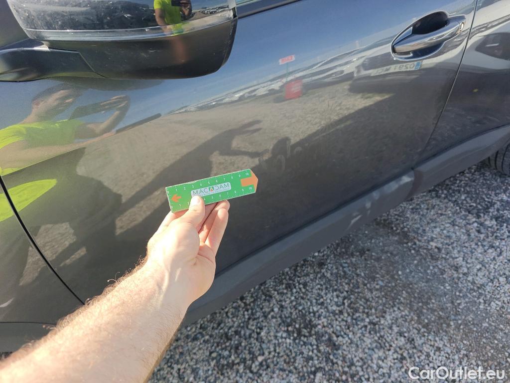  Peugeot  3008 PEUGEOT  / 2020 / 5P / todoterreno 1.5 BlueHDi 96kW (130CV) S&S Active Pack (AC3) #31