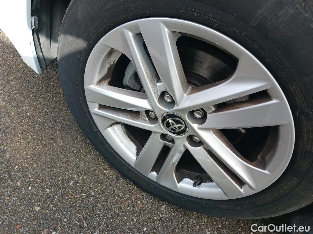  Toyota  Corolla TOYOTA  1.8 125H ACTIVE TECH E-CVT #18