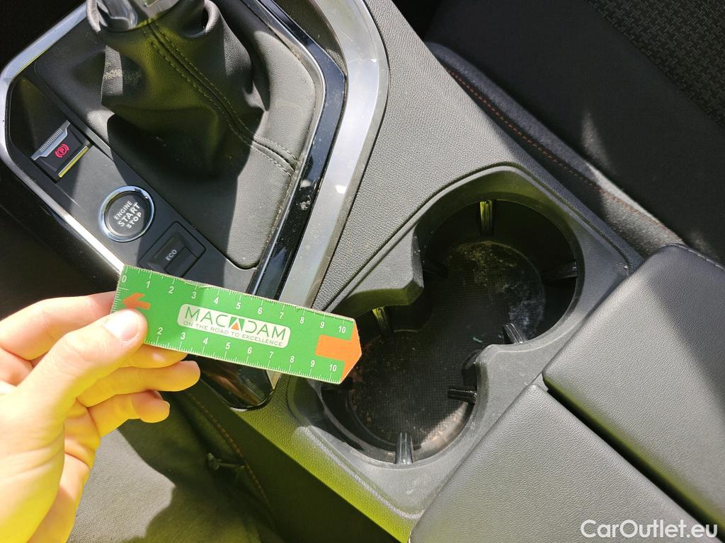  Peugeot  3008 PEUGEOT  / 2020 / 5P / todoterreno 1.5 BlueHDi 96kW (130CV) S&S Active Pack (AC3) #60