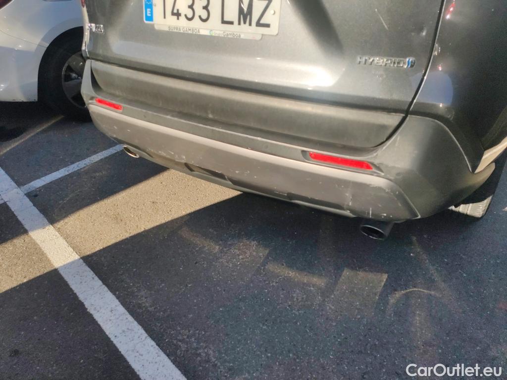  Toyota  RAV4 TOYOTA  / 2018 / 5P / todoterreno 2.5l 220H Advance #23