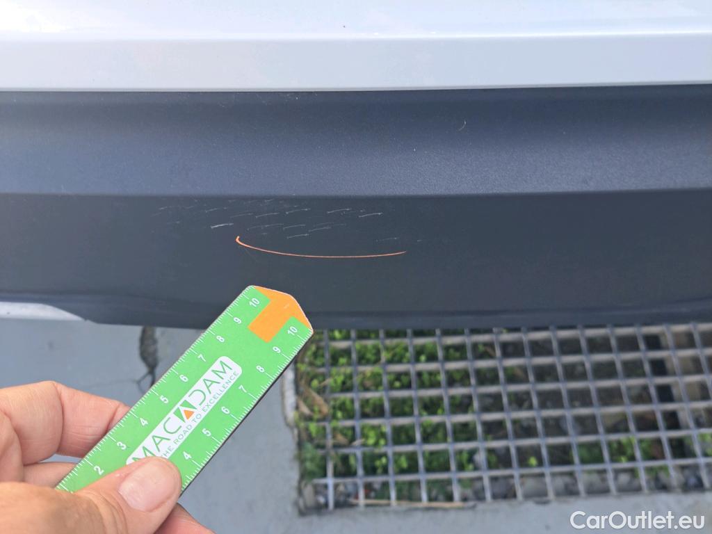  Toyota  C-HR TOYOTA  / 2019 / 5P / todoterreno 2.0 180H Advance #16