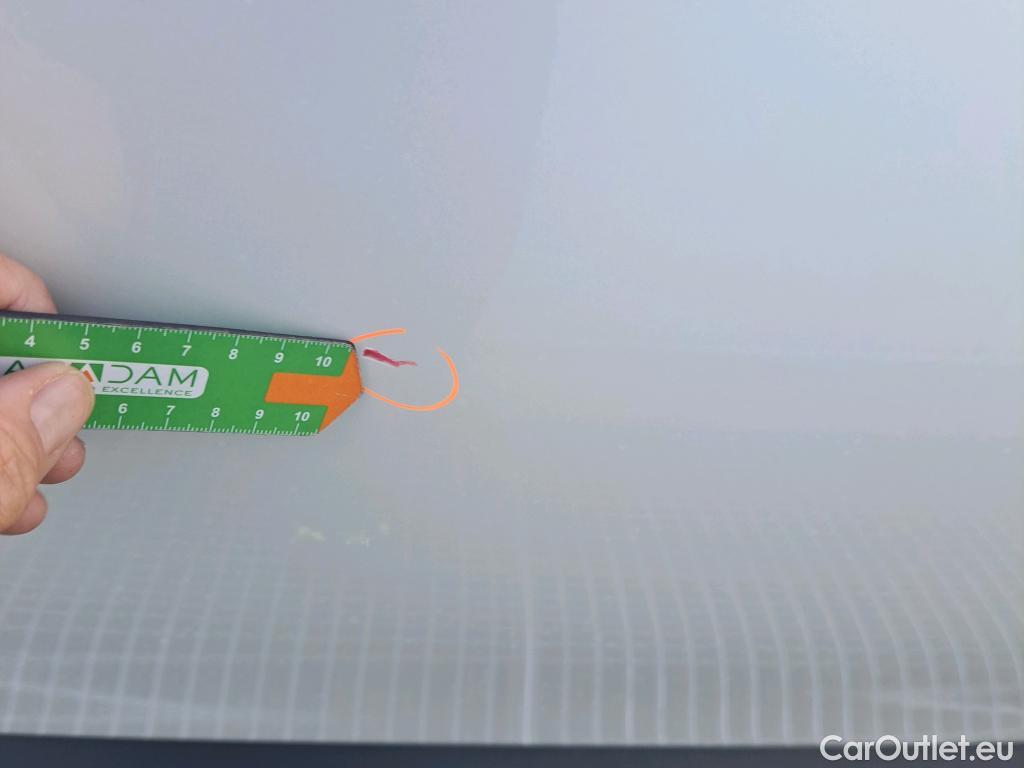  Toyota  C-HR TOYOTA  / 2019 / 5P / todoterreno 2.0 180H Advance #37