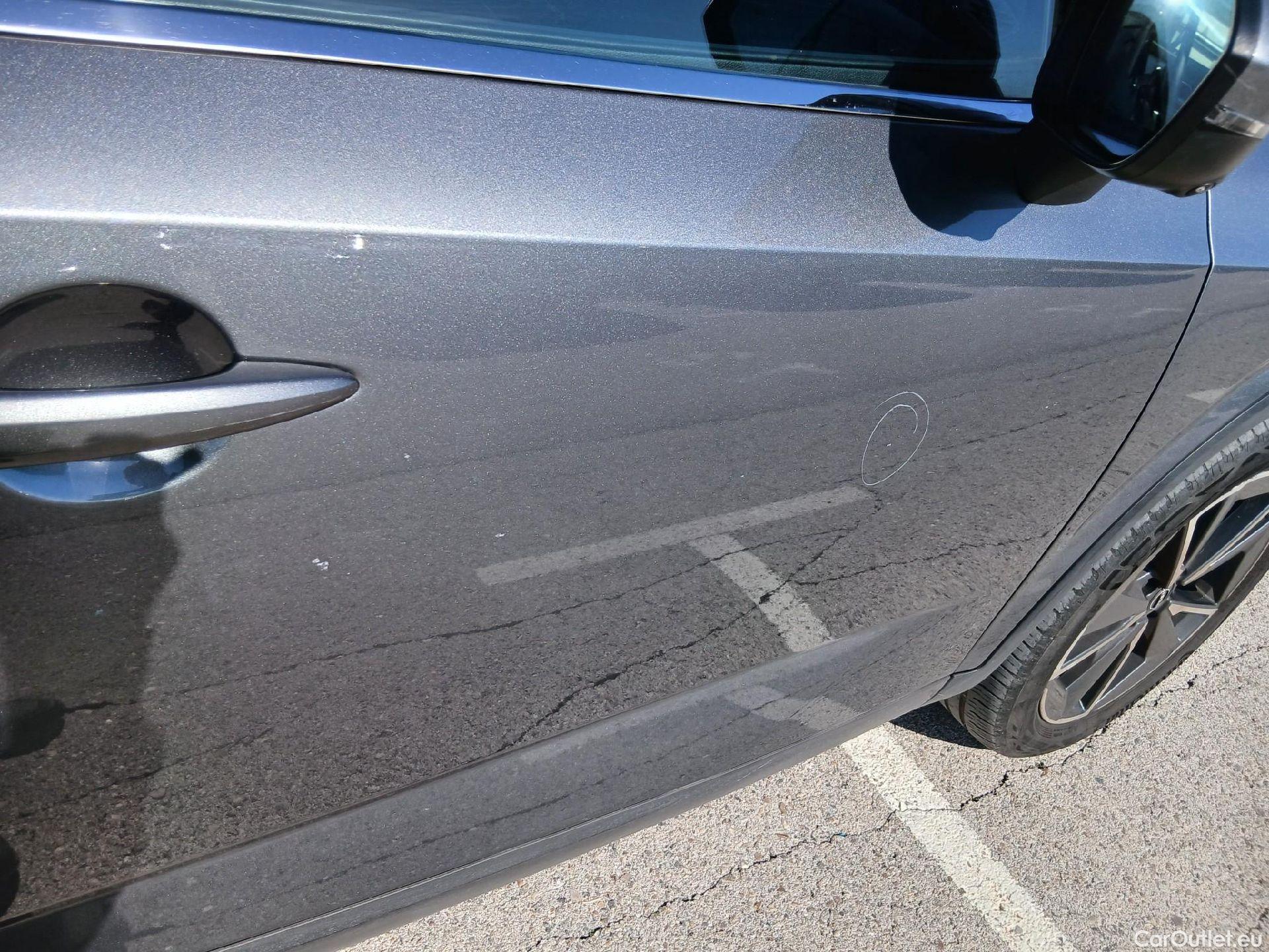  Nissan  Qashqai NISSAN  / 2021 / 5P / todoterreno DIG-T 116kW mHEV Xtronic Tekna #30