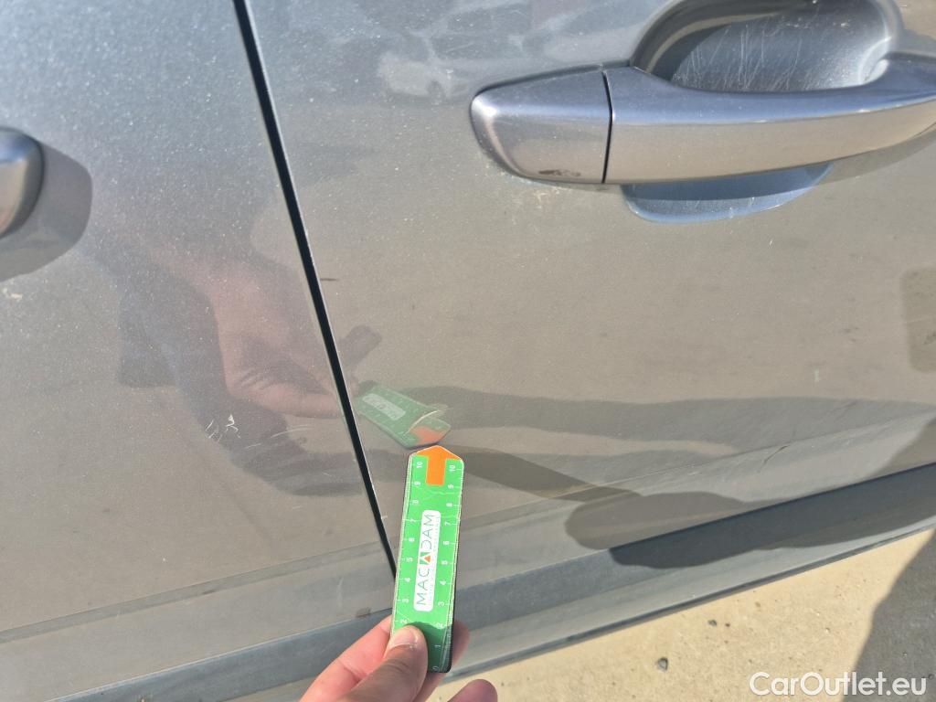  Peugeot  RIFTER PEUGEOT  / 2018 / 5P / monovolumen compacto Active Nav+ Long BlueHDi 73kW #29