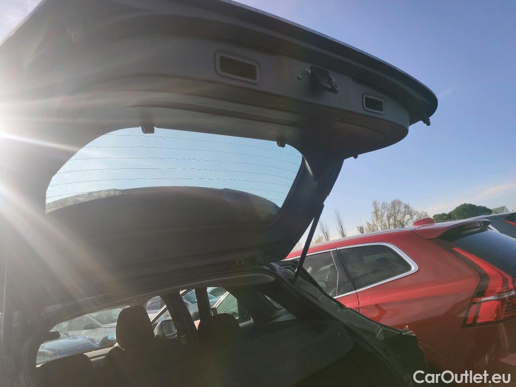  Nissan  Qashqai NISSAN  / 2021 / 5P / todoterreno DIG-T 116kW (158CV) mHEV Xtronic Acenta (AC) #21