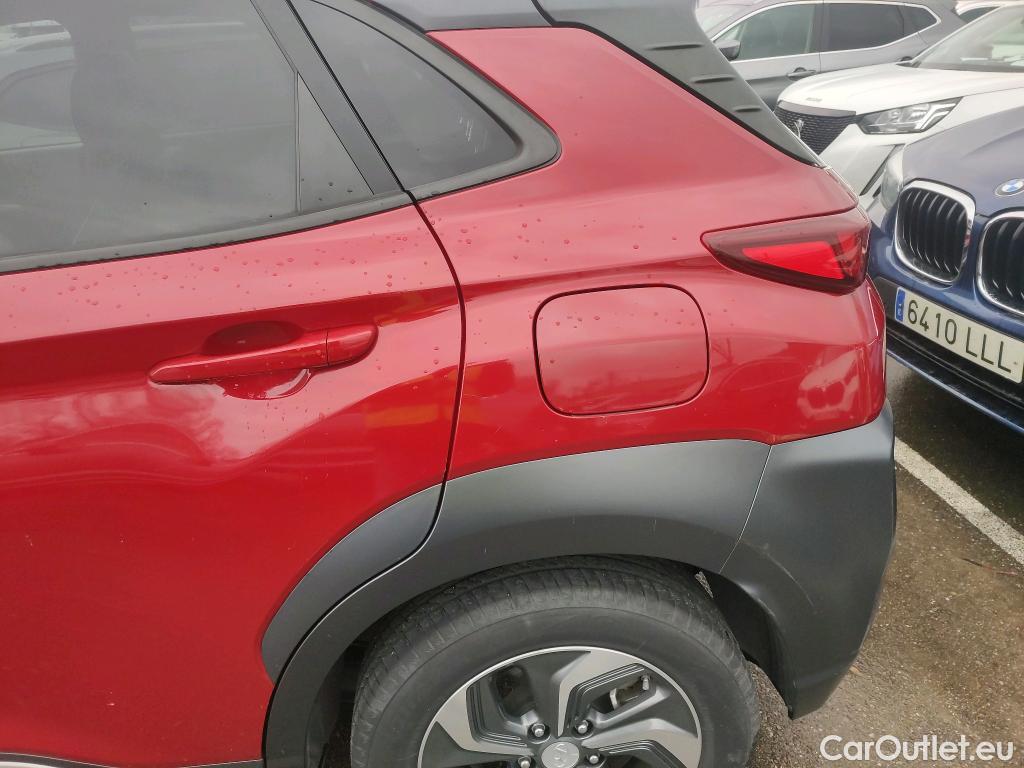  Hyundai  Konna HYUNDAI Kona / 2017 / 5P / todoterreno 1.6 GDI HEV Tecno Red DT #13