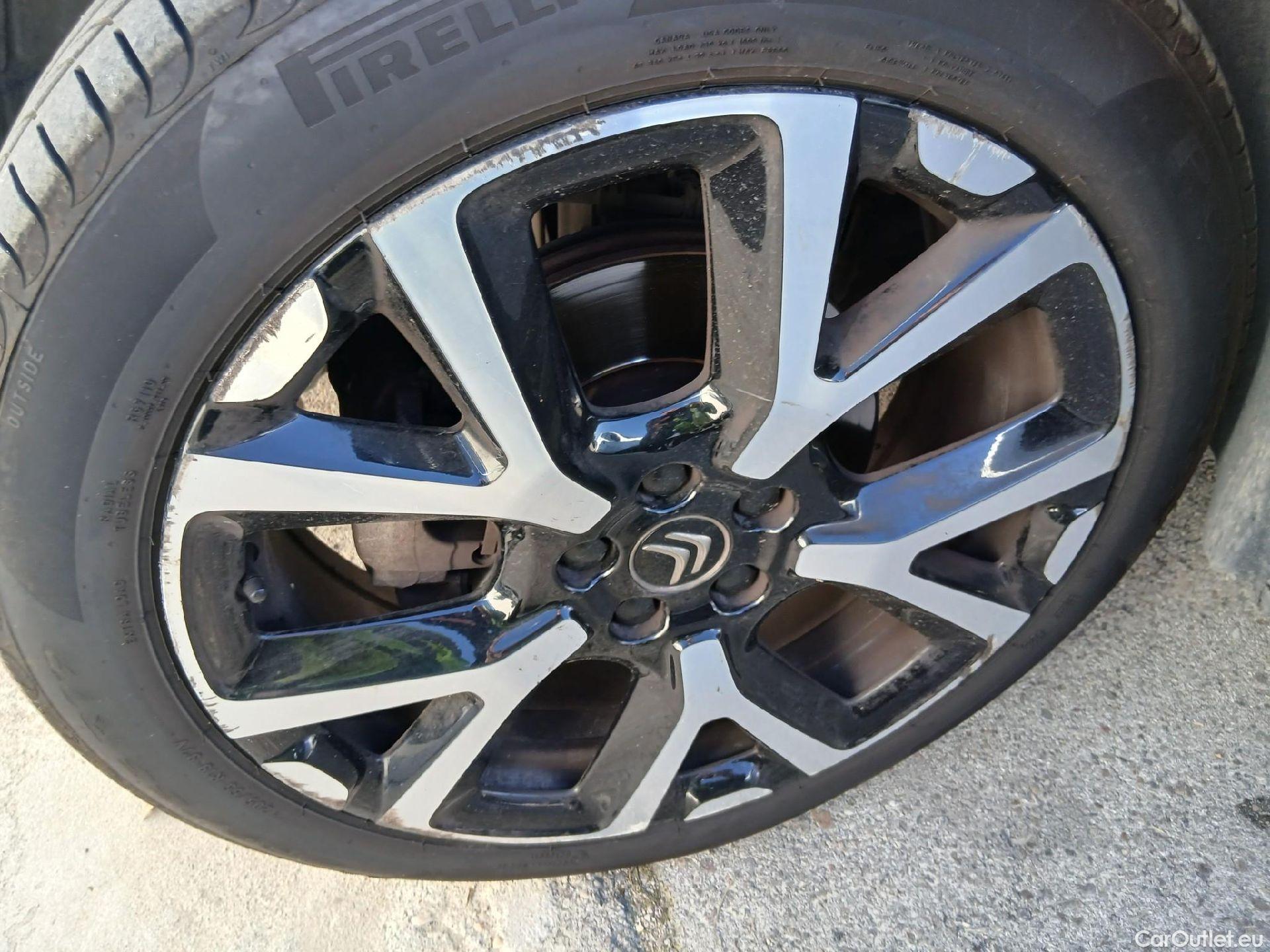  Citroen  C5 CITROEN  Aircross / 2018 / 5P / todoterreno BlueHdi 96kW (130CV) S&S Feel #16