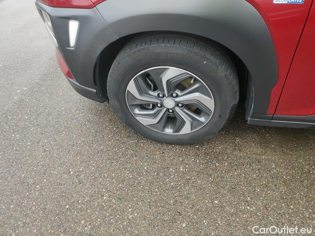  Hyundai  Konna HYUNDAI Kona / 2017 / 5P / todoterreno 1.6 GDI HEV Tecno Red DT #1