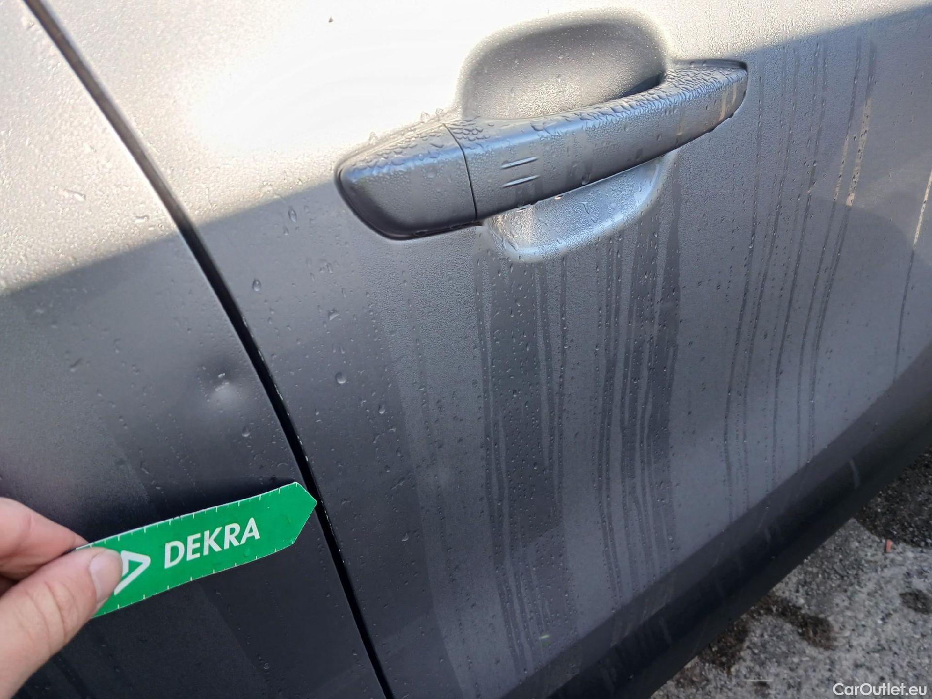  Opel  Crossland OPEL  X / 2017 / 5P / todoterreno 1.2 96kW (130CV) Innovation S/S Auto #23