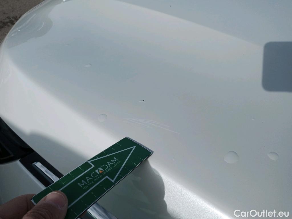  Peugeot  3008 PEUGEOT  / 2020 / 5P / todoterreno 1.2 PureTech 96KW S&S Active Pack EAT8 #9