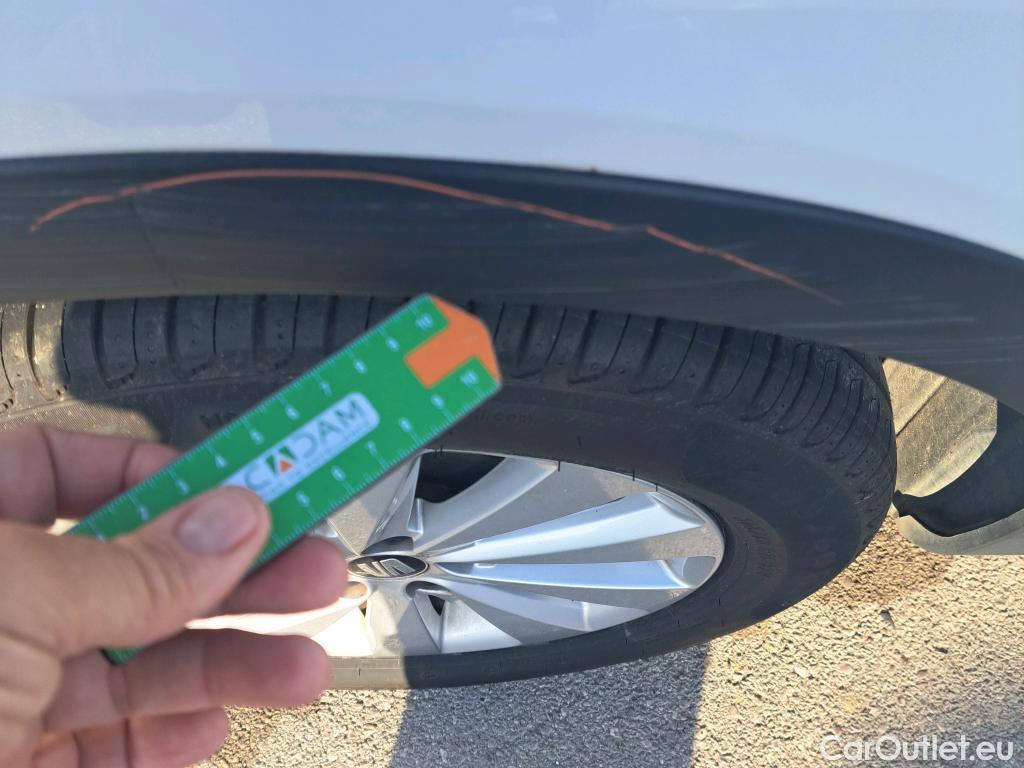  Seat  Arona SEAT  / 2017 / 5P / todoterreno 1.0 TSI 70kW (95CV) Style Edition Eco (CX) #35