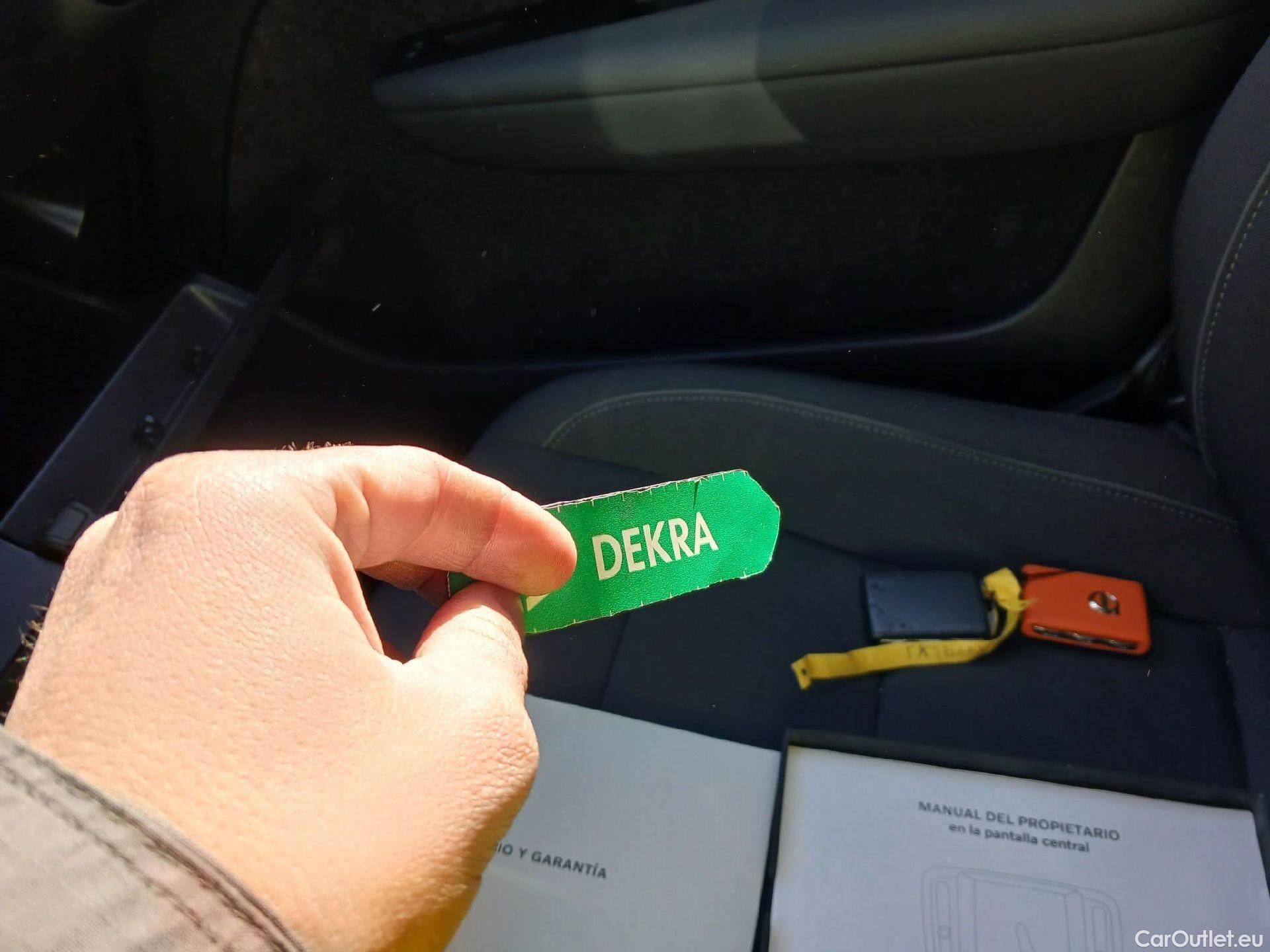  Volvo  XC 40 VOLVO XC40 / 2017 / 5P / todoterreno 1.5 T4 Twin Recharge Inscription Ex Auto #30