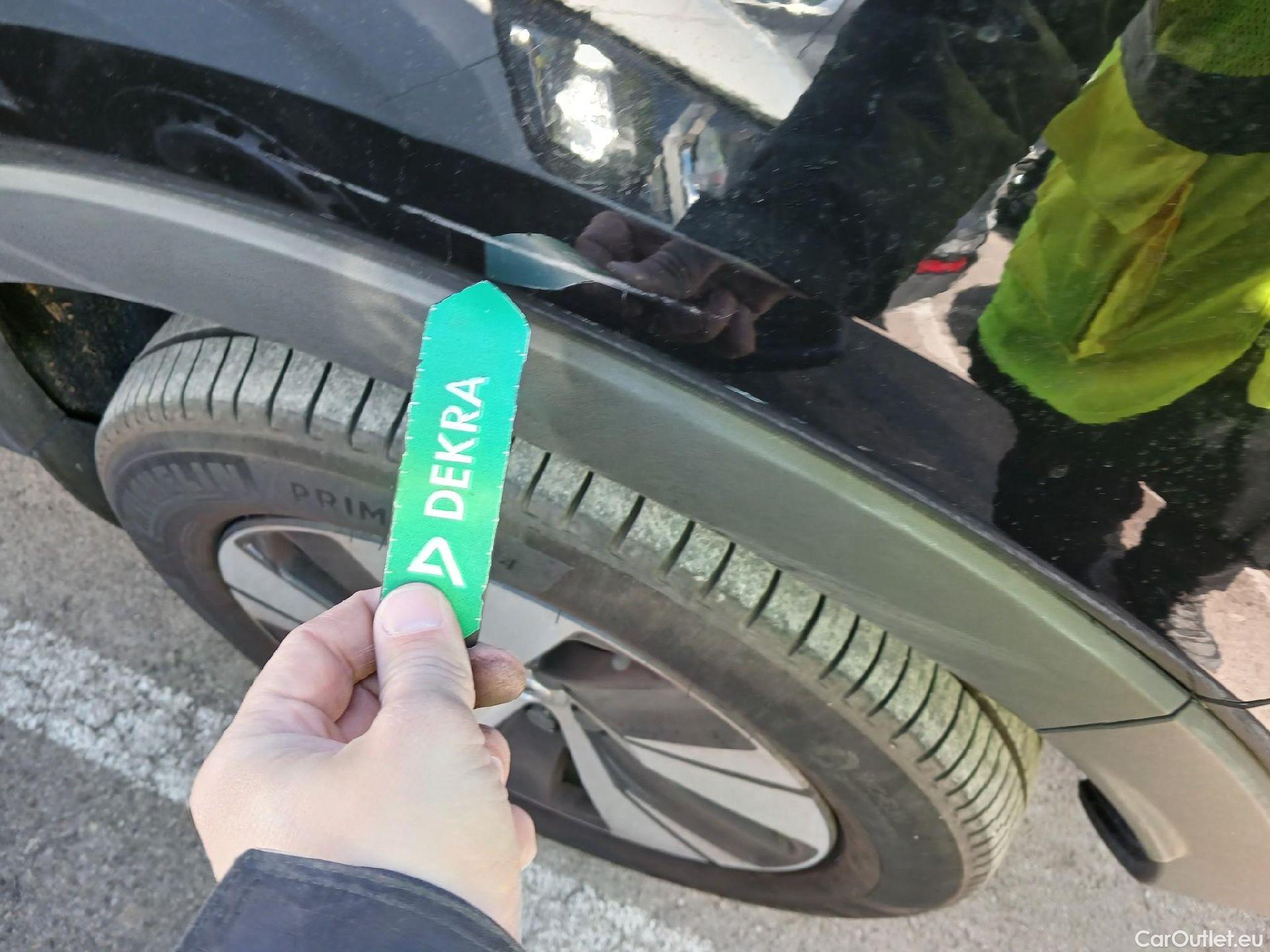  Volvo  XC 40 VOLVO XC40 / 2017 / 5P / todoterreno 1.5 T4 Twin Recharge Inscription Ex Auto #13