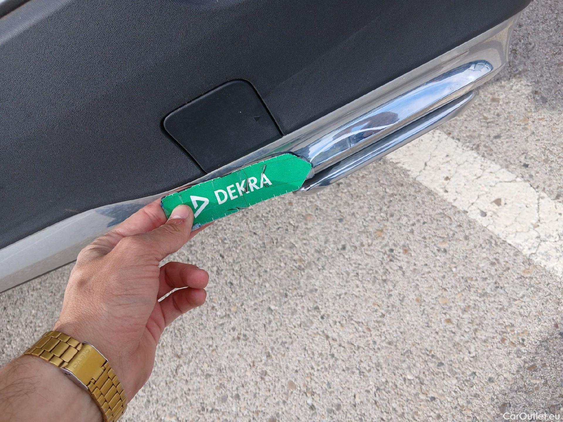  Mercedes  GLA MERCEDES-BENZ  / 2020 / 5P / todoterreno  250 e #23